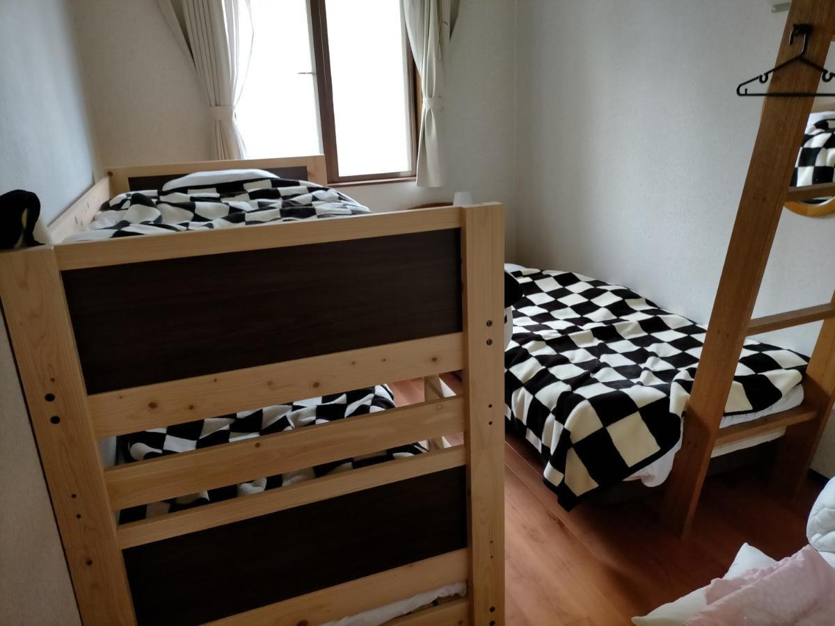 Guesthouse Aozora Blue Sky Myoko Bagian luar foto