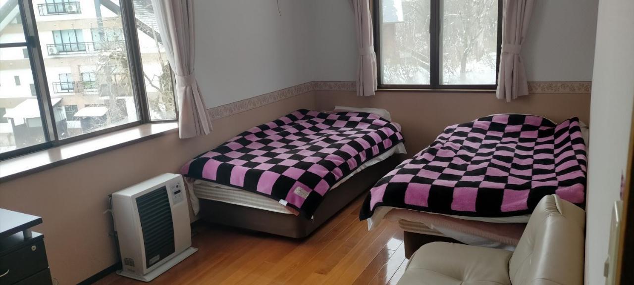 Guesthouse Aozora Blue Sky Myoko Bagian luar foto