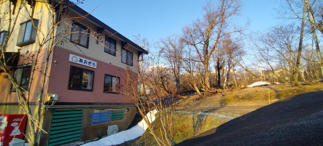 Guesthouse Aozora Blue Sky Myoko Bagian luar foto