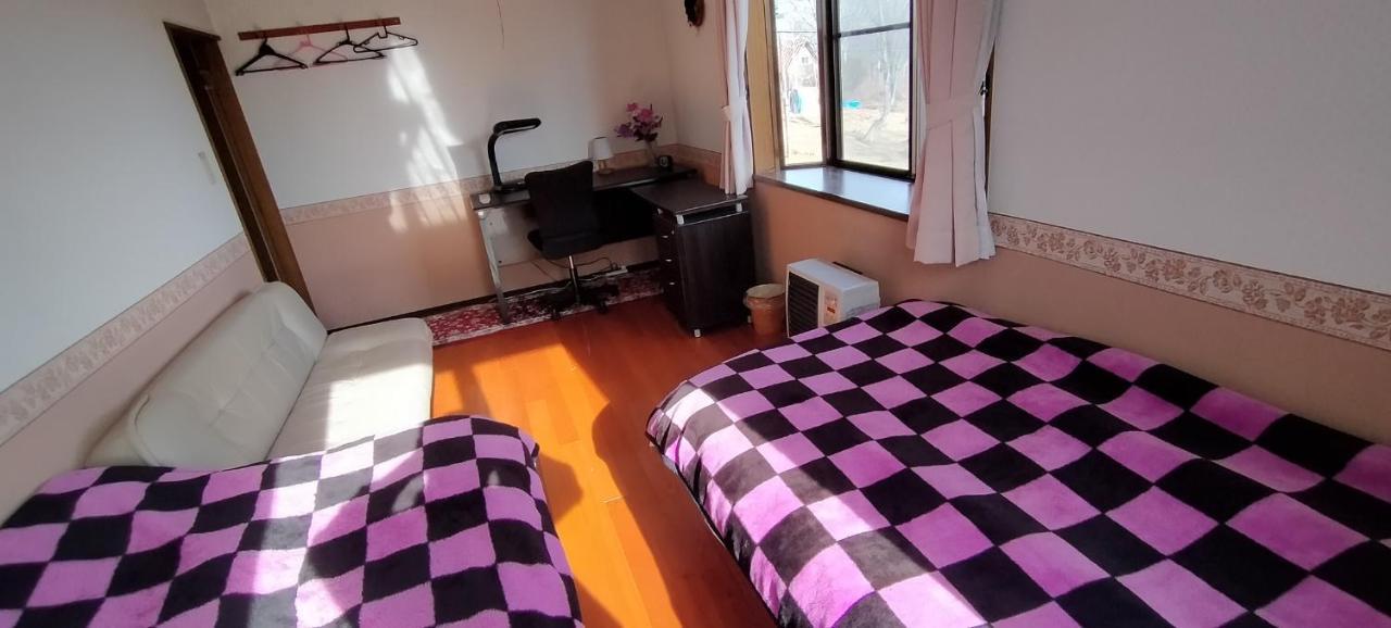 Guesthouse Aozora Blue Sky Myoko Bagian luar foto