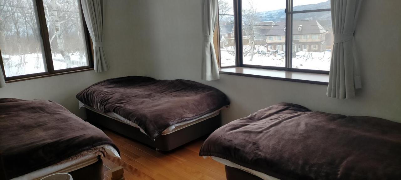 Guesthouse Aozora Blue Sky Myoko Bagian luar foto