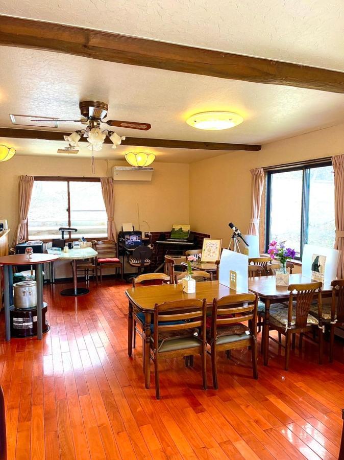 Guesthouse Aozora Blue Sky Myoko Bagian luar foto