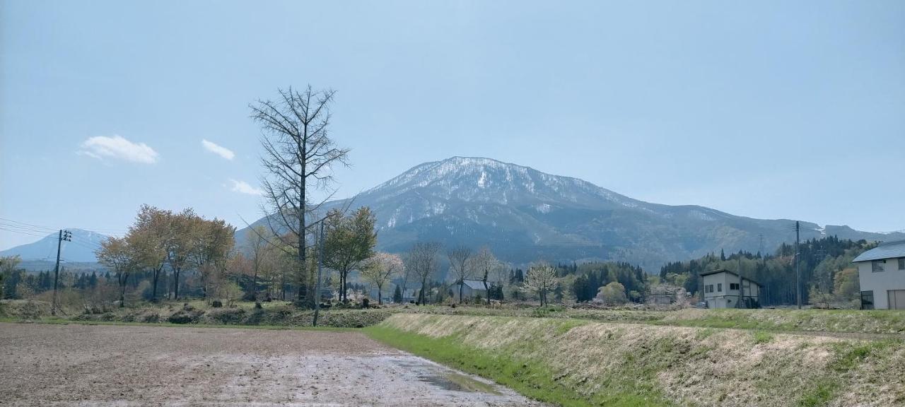 Guesthouse Aozora Blue Sky Myoko Bagian luar foto