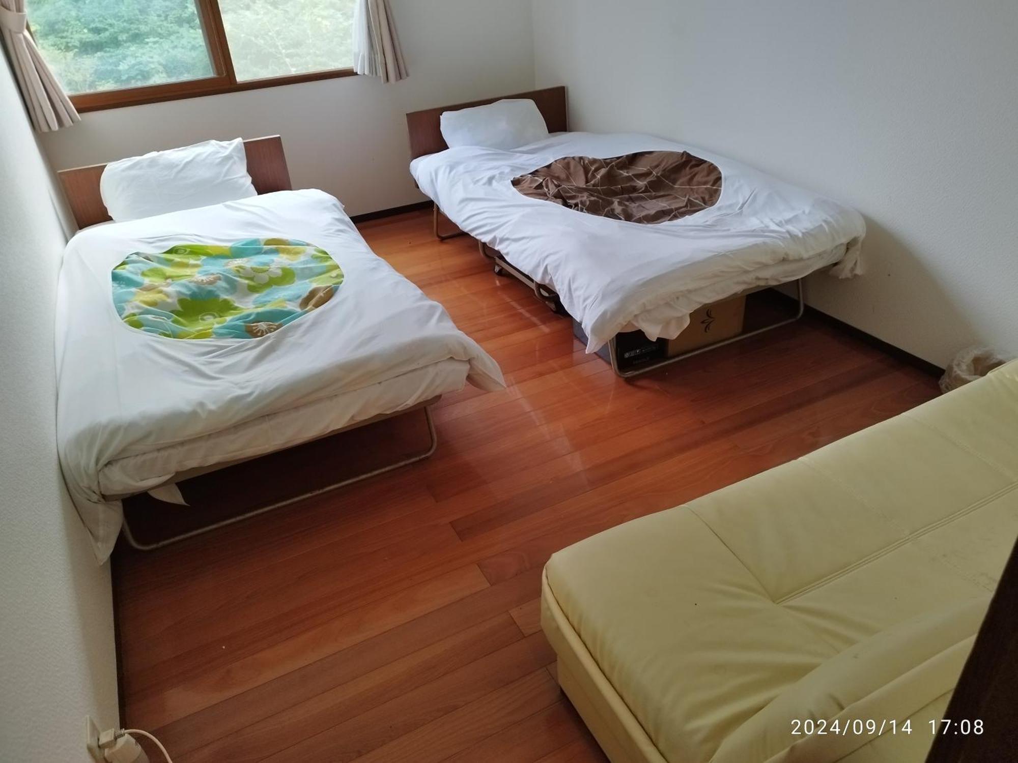Guesthouse Aozora Blue Sky Myoko Bagian luar foto